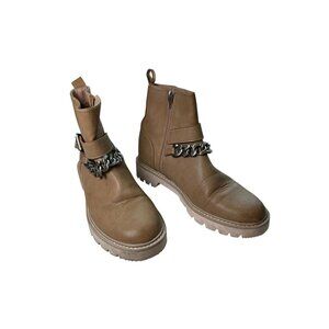 Dolce Vita Paulie Chain and Buckle Tan Biker Boots Zip Sides Womens Sz 7.5
